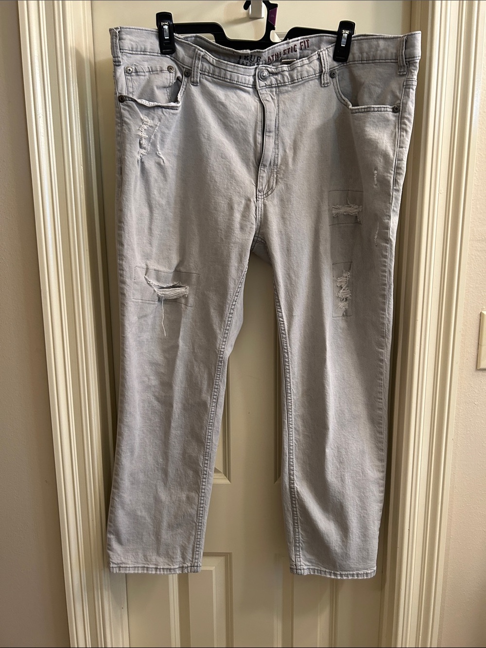 Slim Straight Light Gray Men’s Jeans